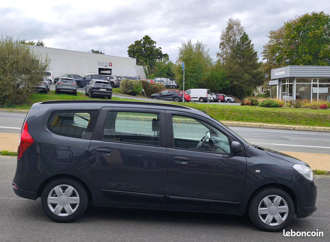 DACIA Lodgy 1.5 dci eco2 90 ch *distribution 2026 OK (image 5)