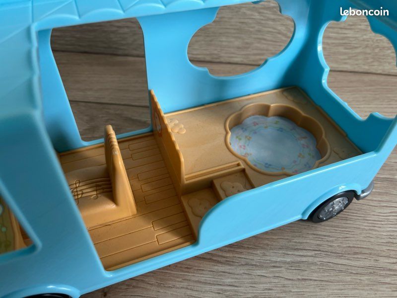 Sylvanian Bus arc-en-ciel 5317 + figurines (image 4)