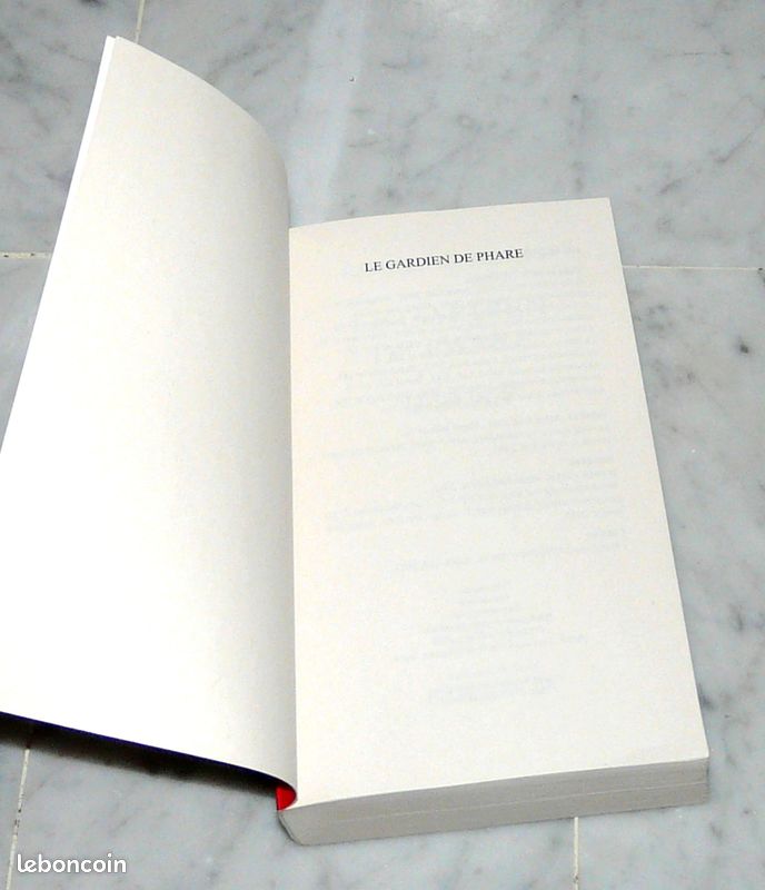 Livre –Le gardien de phare - Camilla Läckberg – Format poche (image 5)