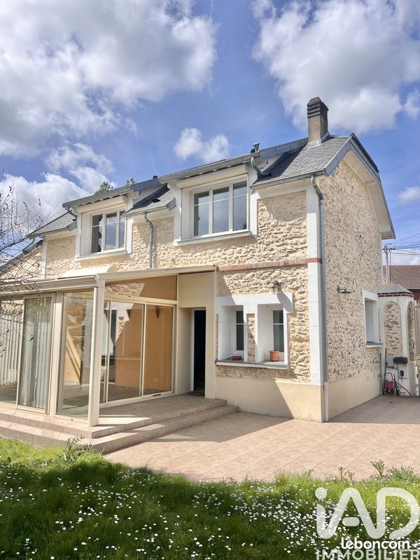 Maison 4 pièces 104 m² · à Saint-Fargeau-Ponthierry · 104 m² · 315 000 €