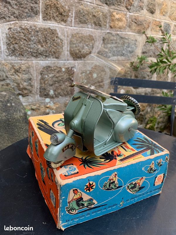 Souris Mécanique Vintage En Tôle Floquée LA HOTTE ST-NICOLAS - Années 1960 Avec Boîte D'origine - Occasion