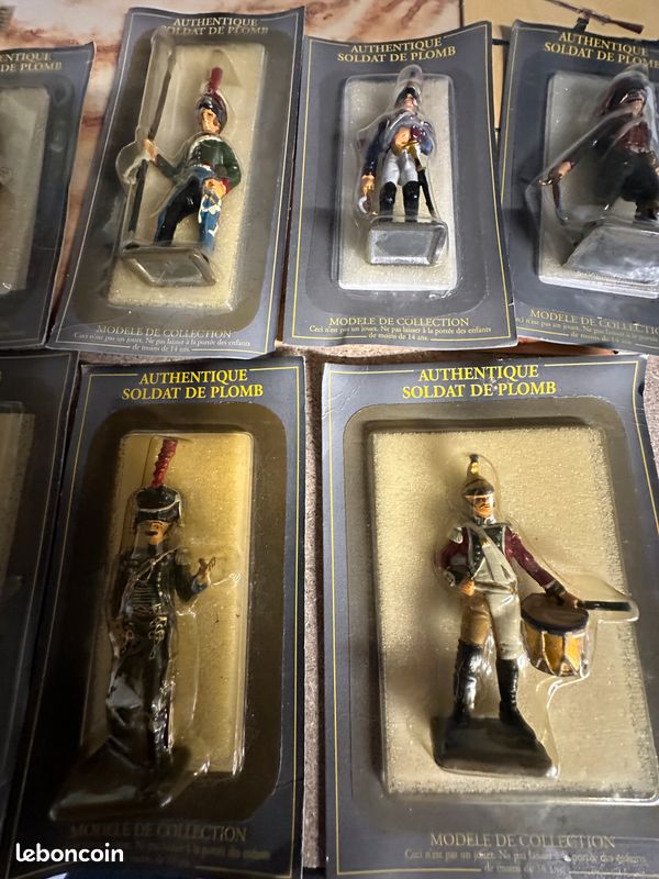 LOT 10 SOLDATS Plombs STARLUX Napoléon Hussard Grenadier Tambour
