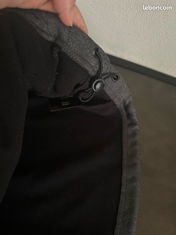 Gilet polaire gris (image 12)