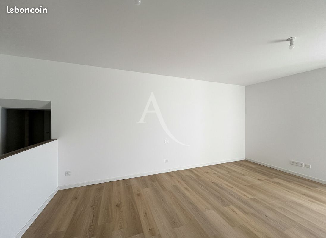 Appartement 1 pièce 33 m² · à Beauvoir-sur-Mer · 33 m² · 520 €