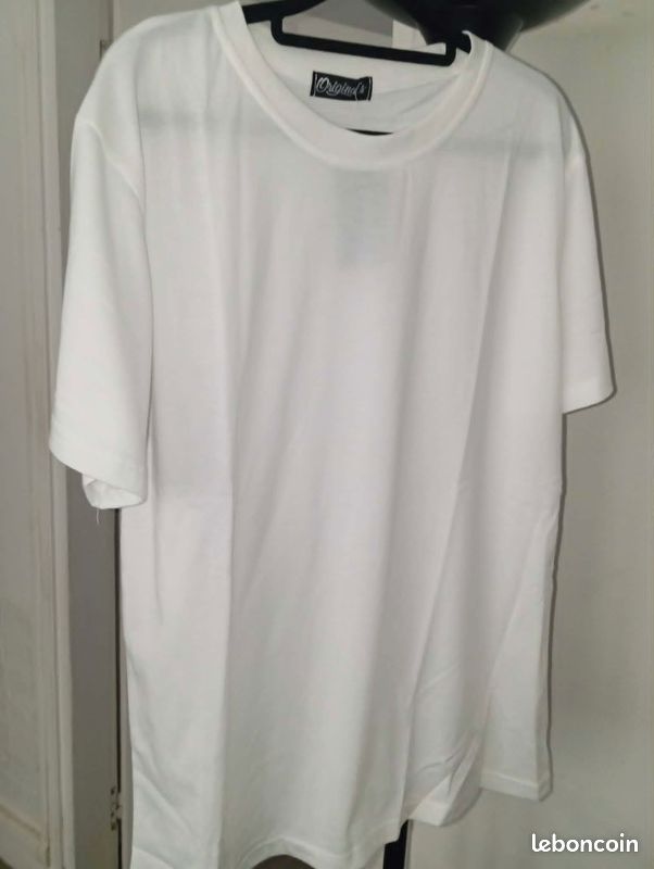 Tee shirt blanc motif femme (image 4)