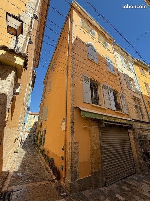 Appartement 3 pièces 51 m² · à Hyères · 51 m² · 650 €