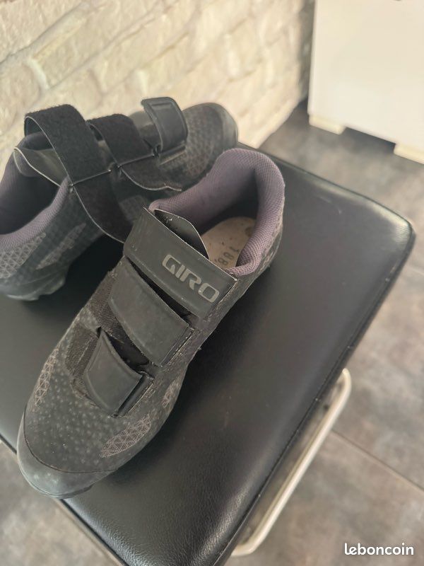 Chaussure pour vélo GIRO p:38 px 30 (image 4)