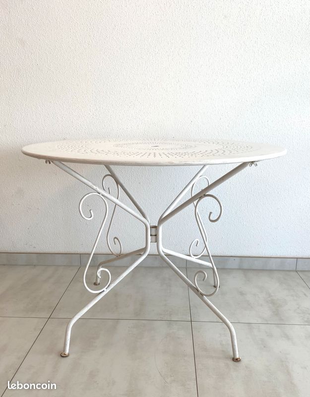 Table de jardin métal vintage 50 (image 1)