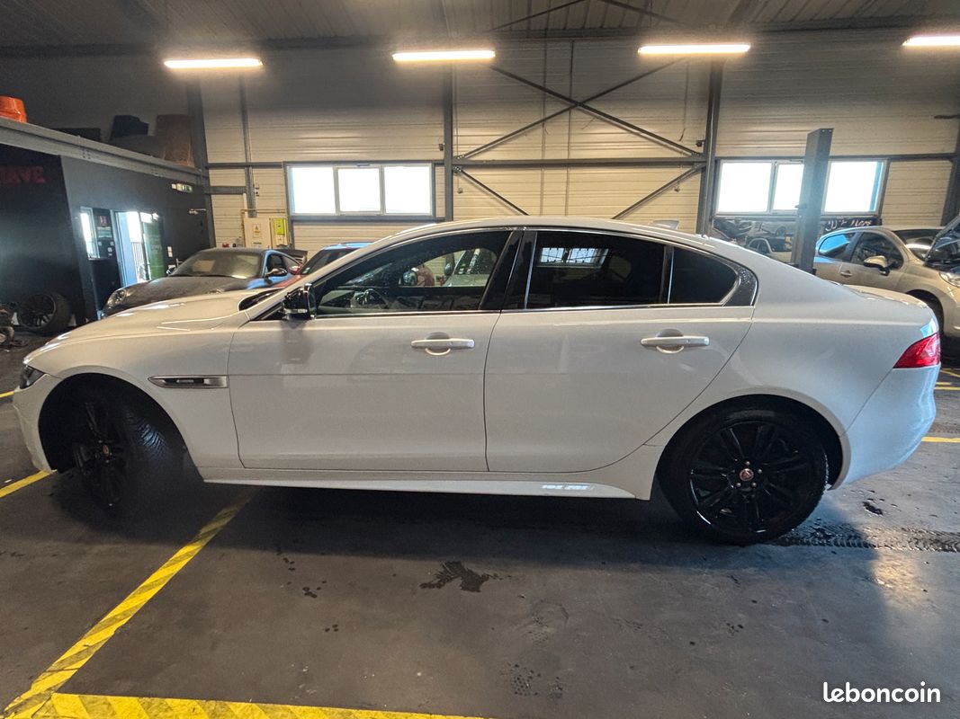 Jaguar XE 2.0D 180ch - Moteur HS (image 5)