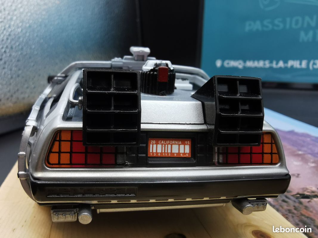 Retour vers le futur iii delorean time machine 1/24 métal hollywood rides