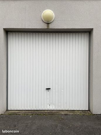 Garage/box 16 m² Grandvilliers