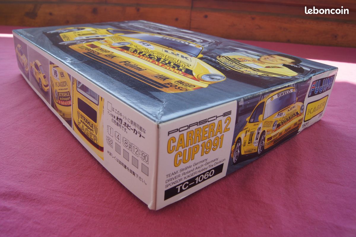 Maquette FEUILLE DE DÉCALQUE PORSCHE 935 BABYSUPER - FEUILLE D'INSTRU