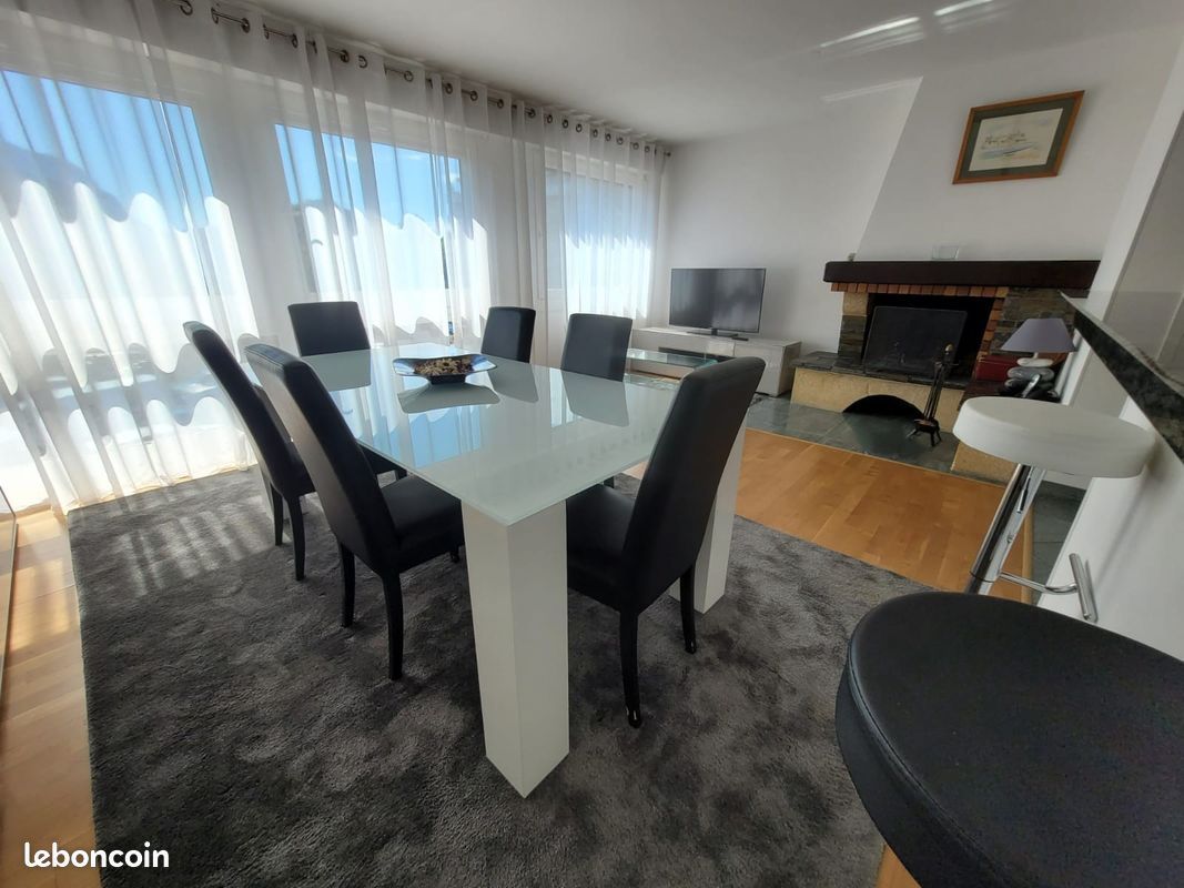 Appartement 4 pièces 79 m² · à Gaillard · 79 m² · 700 €