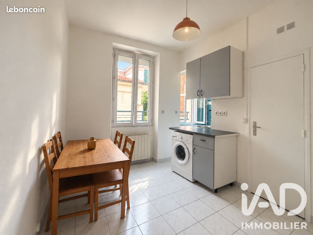 Appartement 2 pièces 26 m² à Le Kremlin-Bicêtre