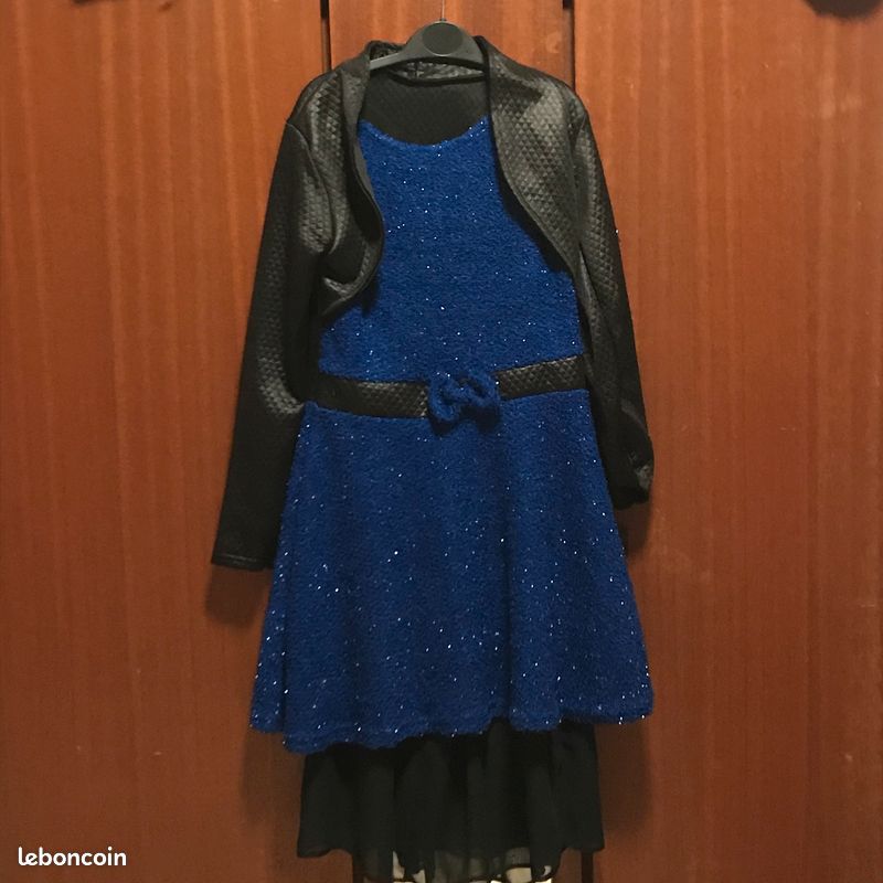 Robe taille S (image 1)