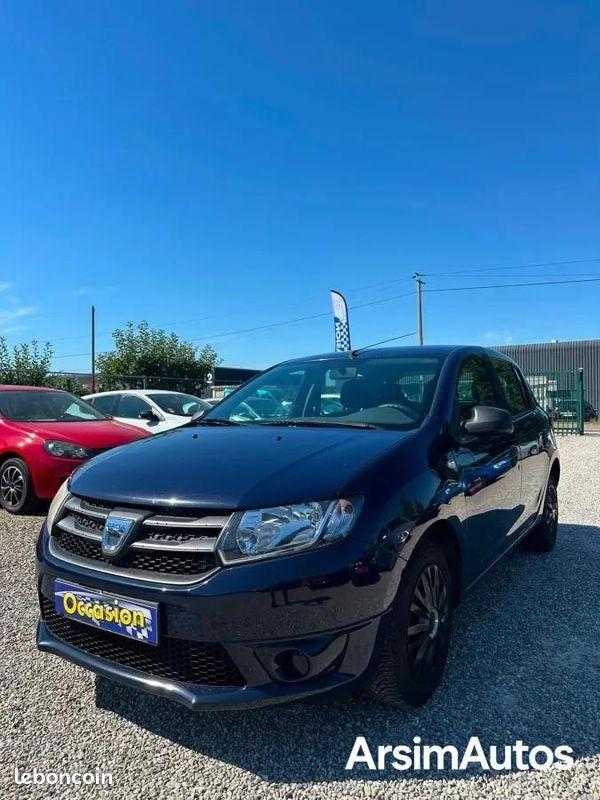 Dacia Sandero 1.2 75 CH... (image 1)