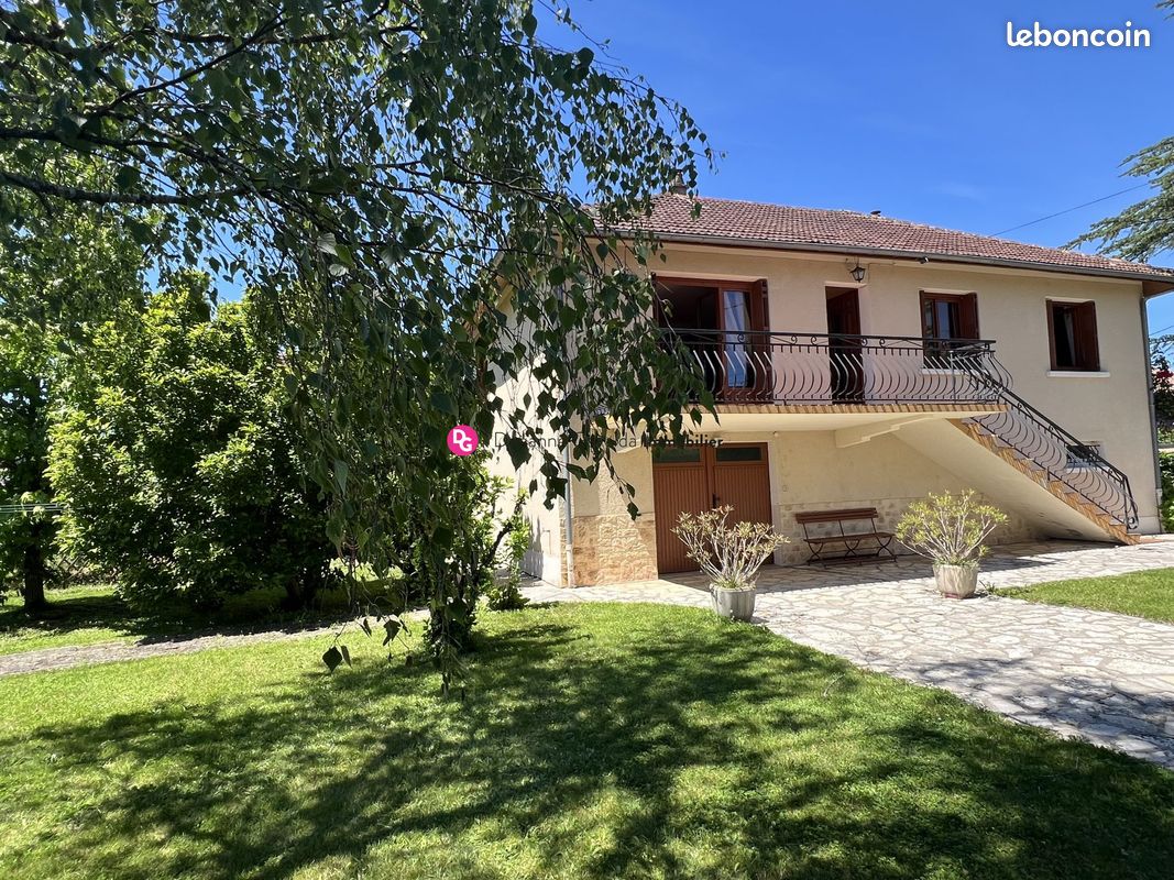 Maison 4 pièces 76 m² · à Livinhac-le-Haut · 76 m² · 133 750 €