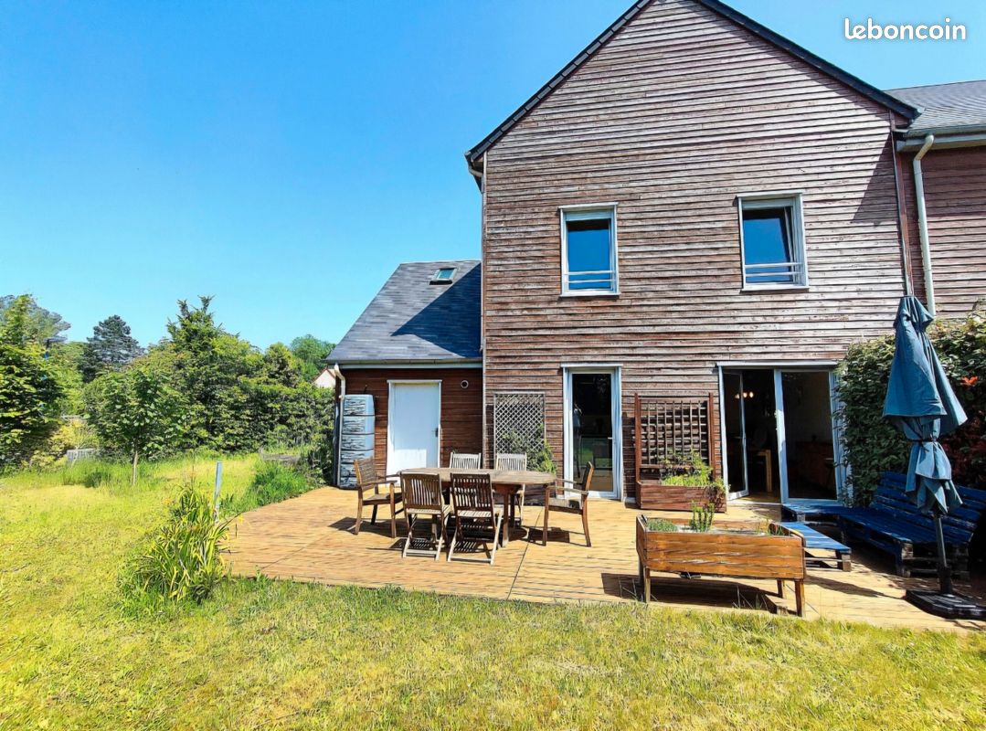 Maison 5 pièces 95 m² · à Colleville-Montgomery · 95 m² · 1 215 €