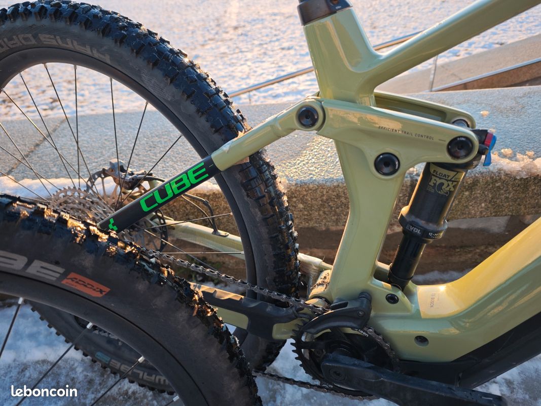 VTT eMTB - E-mountain bike CUBE (image 10)