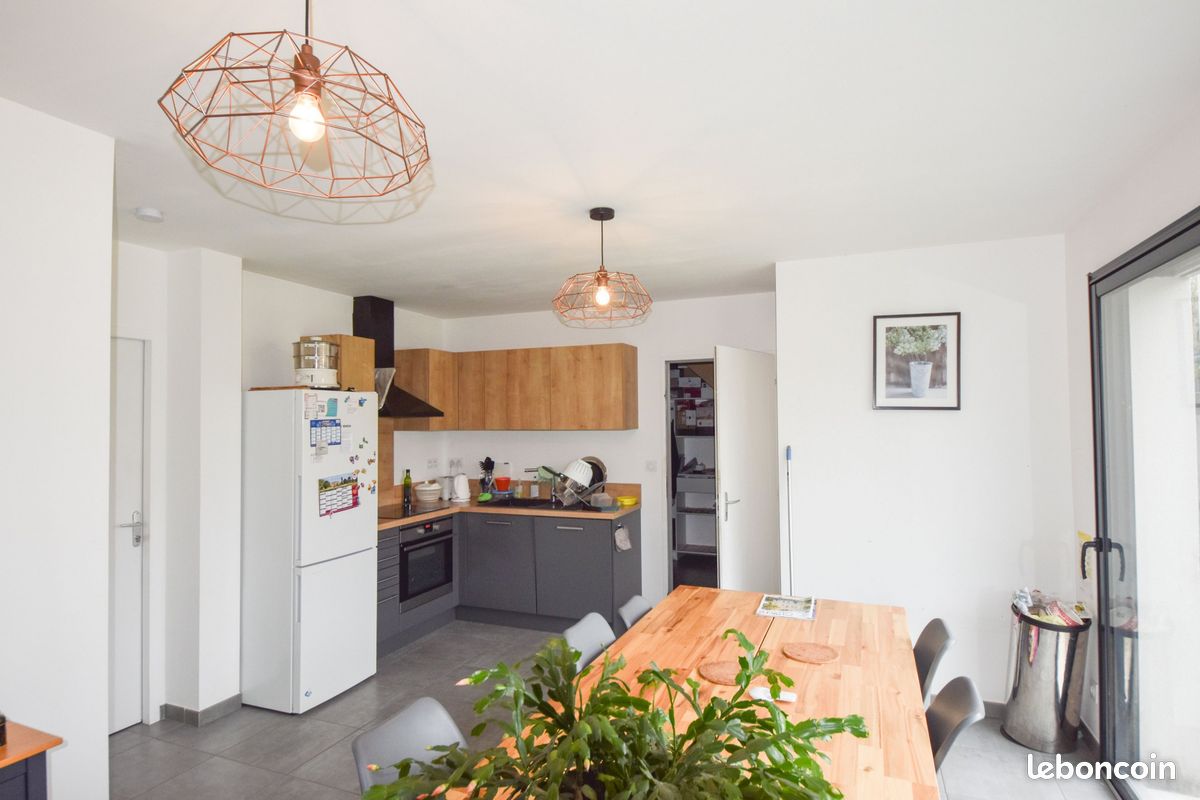 Maison 6 pièces 154 m² · à Talence · 154 m² · 469 000 €