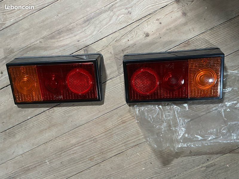 Optiques AR Renault PR 100 Heuliez GX (image 1)