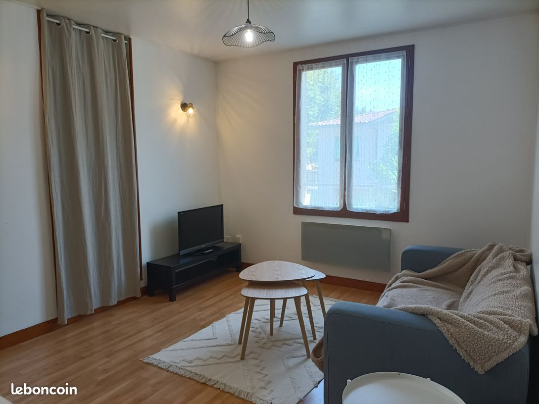Appartement 2 pièces 37 m² · à Auch · 37 m² · 480 €