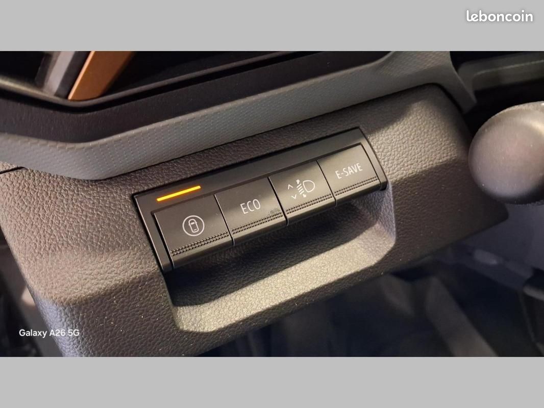Dacia Duster Hybrid 140 Extreme (image 6)