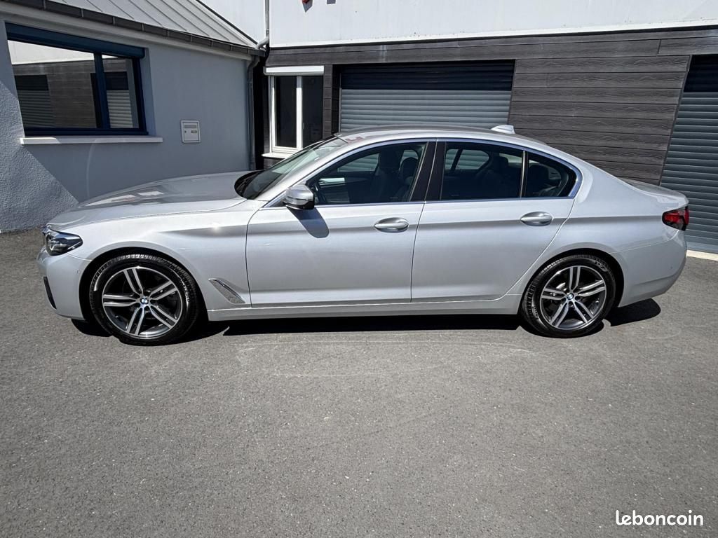 BMW Série 5 (G30) 520 DA X-DRIVE BUSINESS DESIGN 190 BVA (image 4)