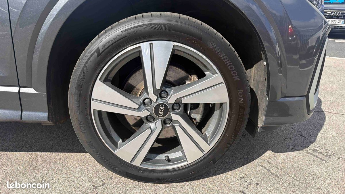 AUDI Q2 35 TDI 150 S tronic 7 S line (image 24)