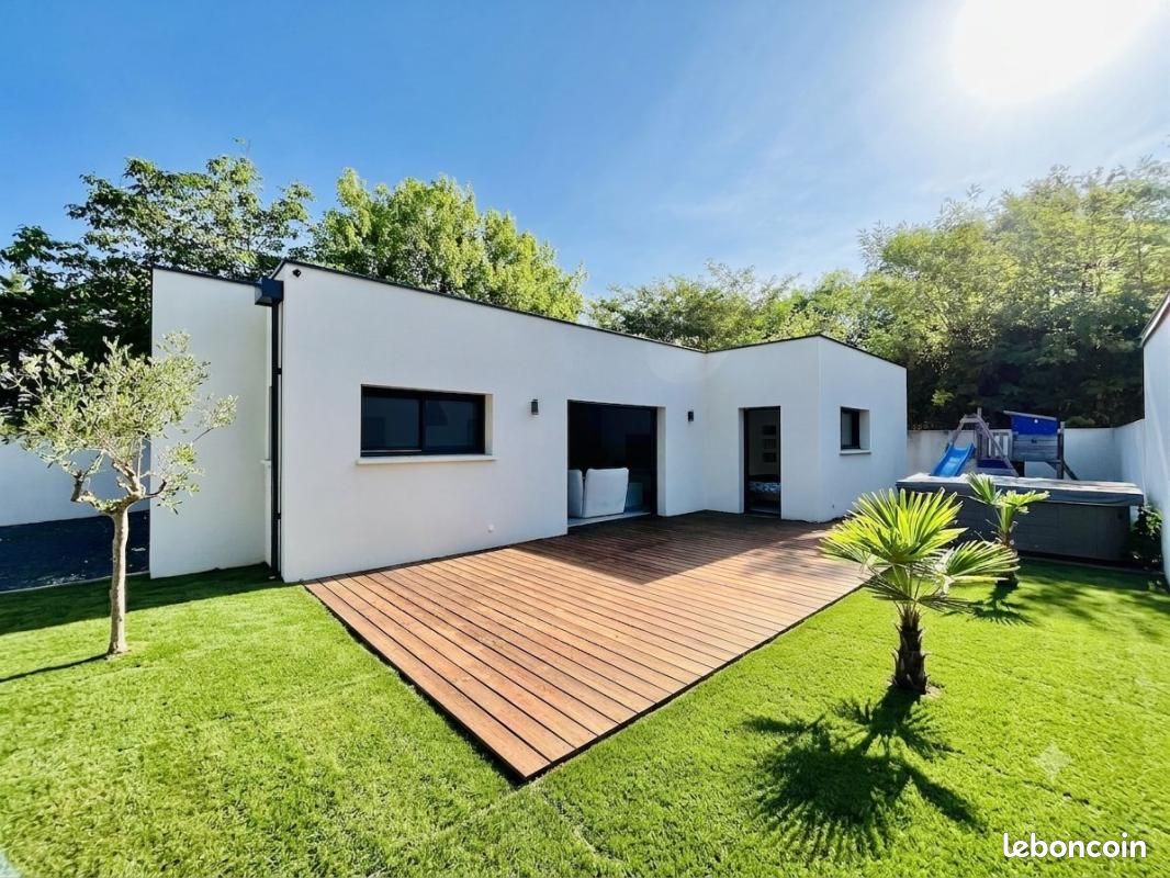 Maison 4 pièces 98 m² · à Saint-Palais-sur-Mer · 98 m² · 463 000 €