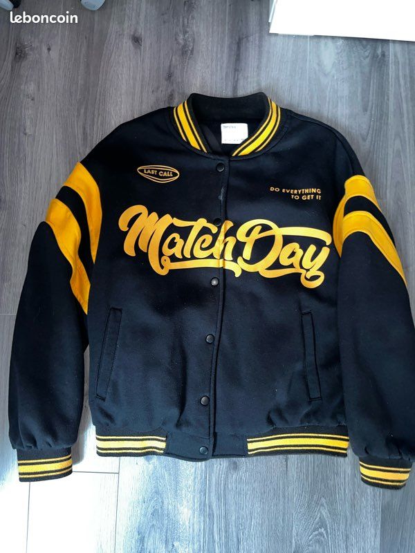 Veste style universitaire Vêtements - Main Image