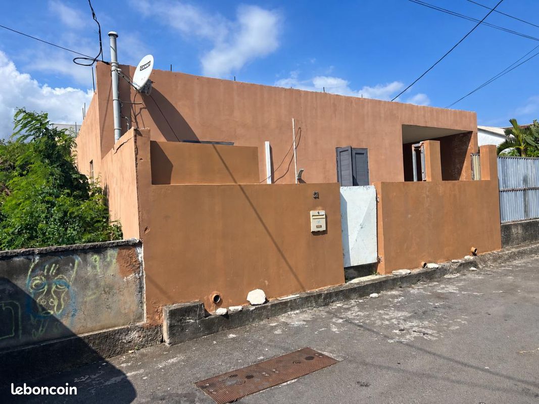 Maison 4 pièces 80 m² · à Saint-Pierre · 80 m² · 285 100 €