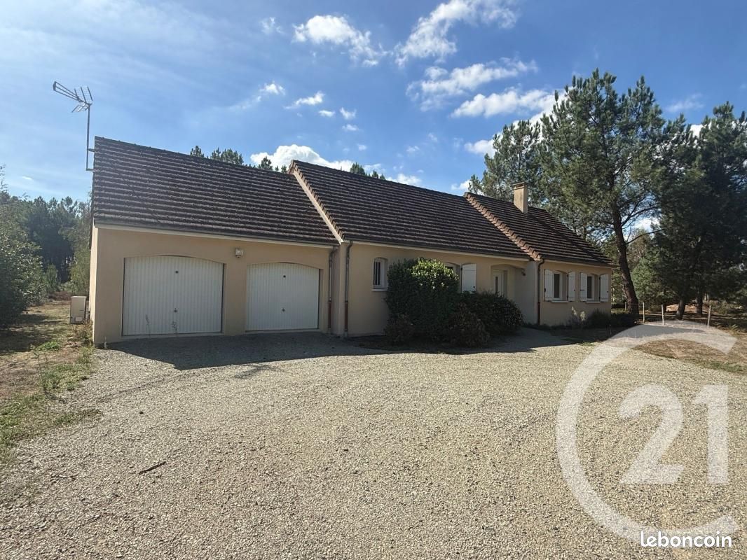 Maison 5 pièces 141 m² · à Cérans-Foulletourte · 141 m² · 260 000 €