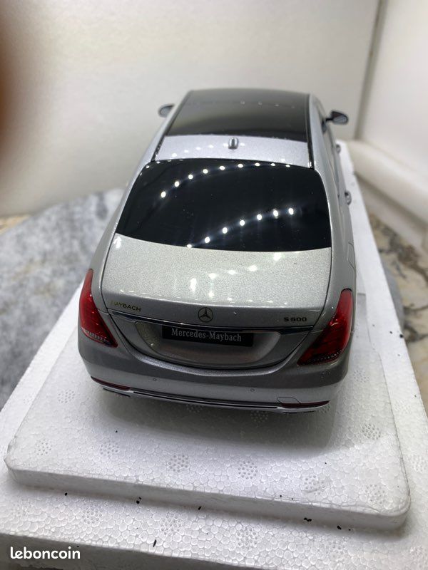 Mercedes Maybach Classe S S600 AUTOart Argent 1:18 - Modèle De Collection Comme Neuf