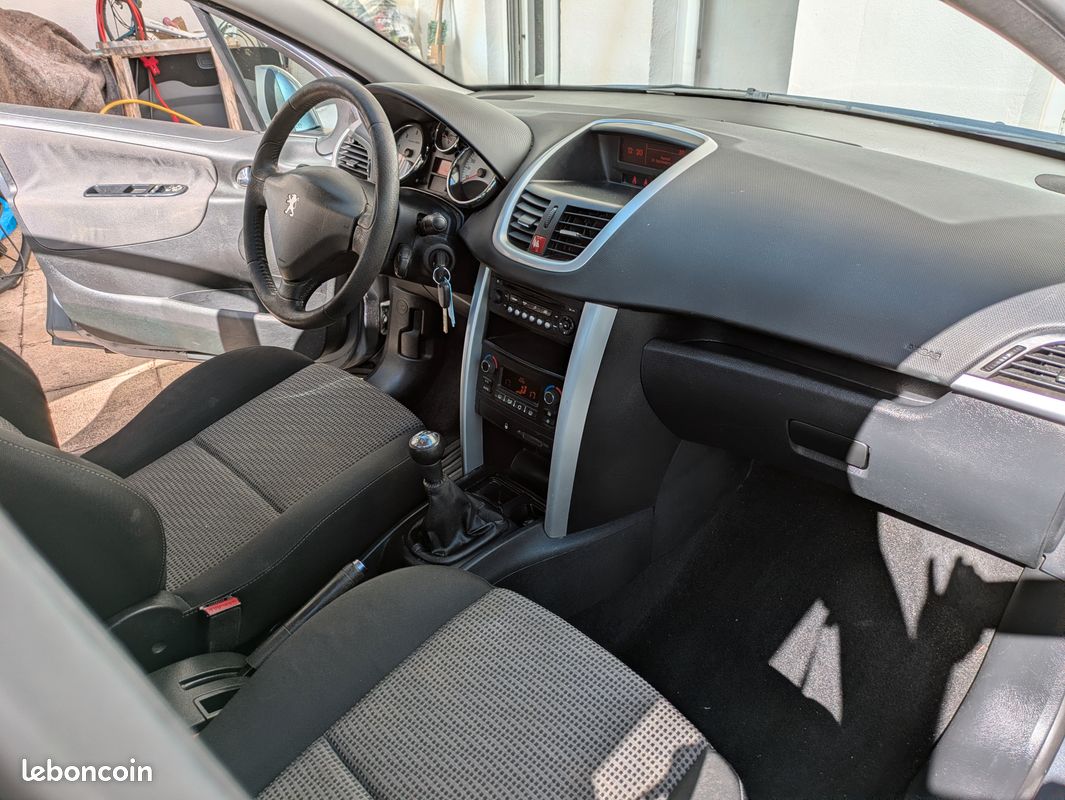207 1.6 hdi 90cv premium blue lion (image 3)