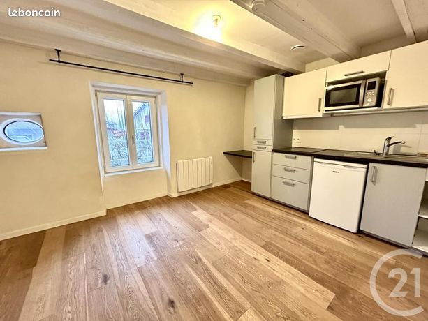 Studio 1 pièce 20 m²
