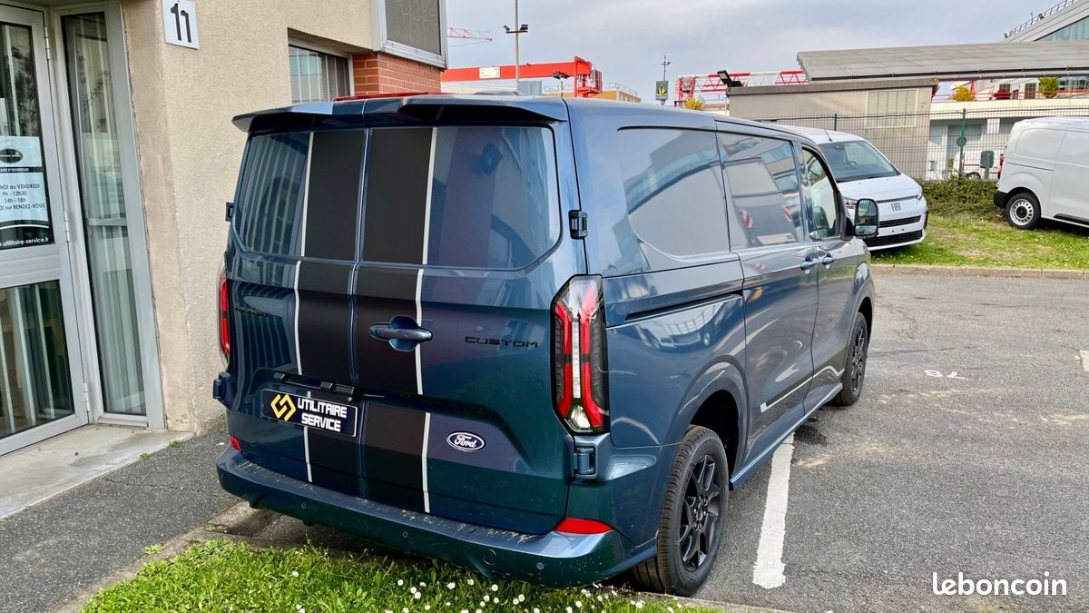 40 990 ht / ford transit custom sport 320 l1h1 2.0 170 cv bva double porte laterale bleu azur neuf / tva recuperable (image 3)