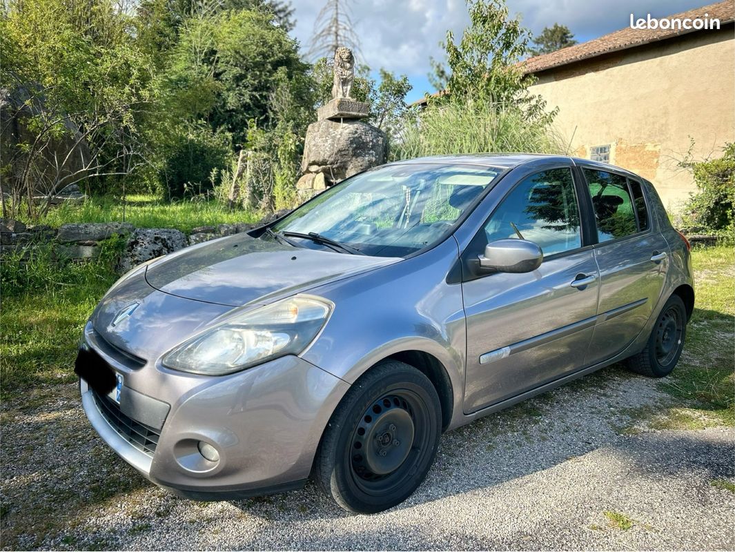 Renault clio 3 1.5 dci 90ch tomtom Voitures