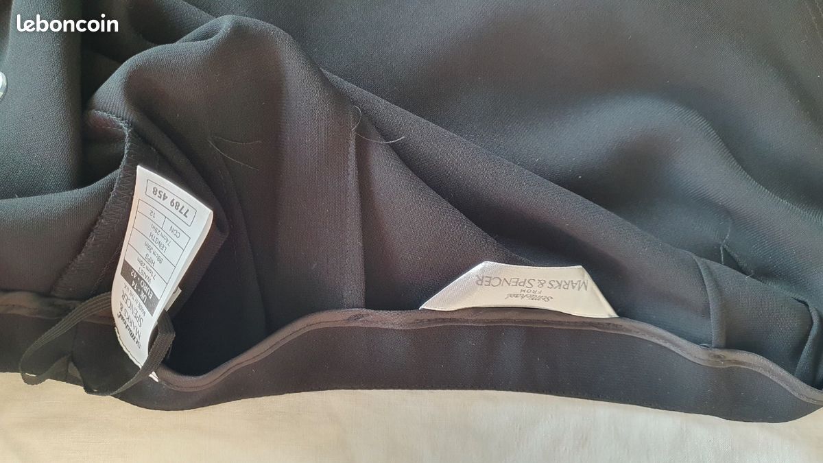 Marks and Spencer Cool Comfort Slip réversible pour Femme Noir Taille M/14