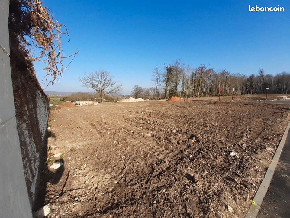 Terrain 860 m² · au Vaudreuil · 89 000 €