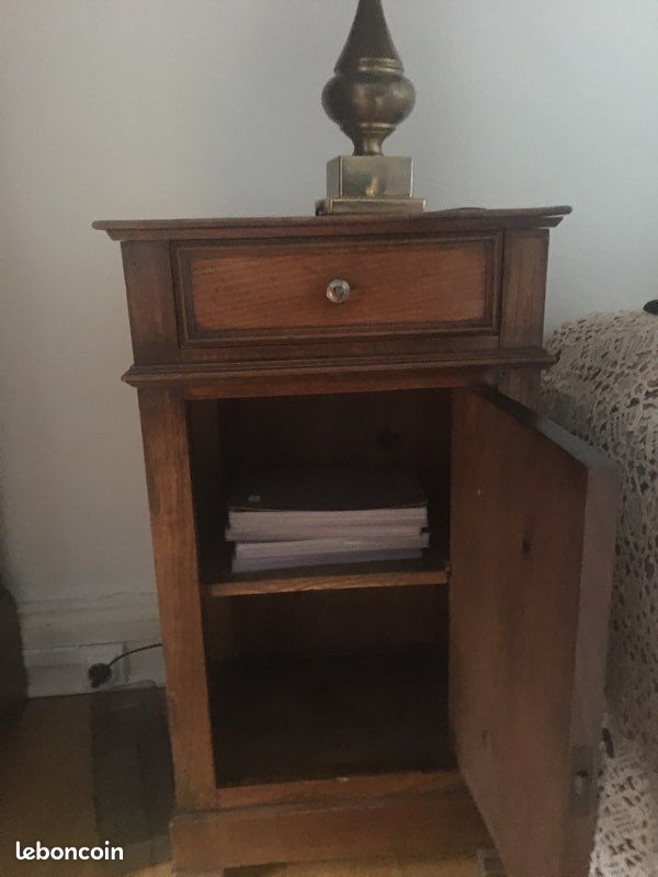 Table de chevet bois (image 2)