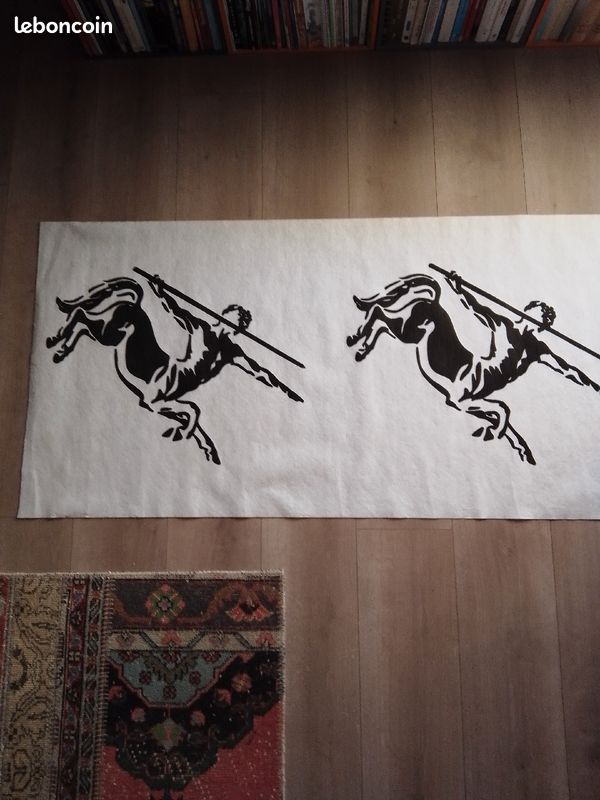 Tenture ou nappe (image 1)
