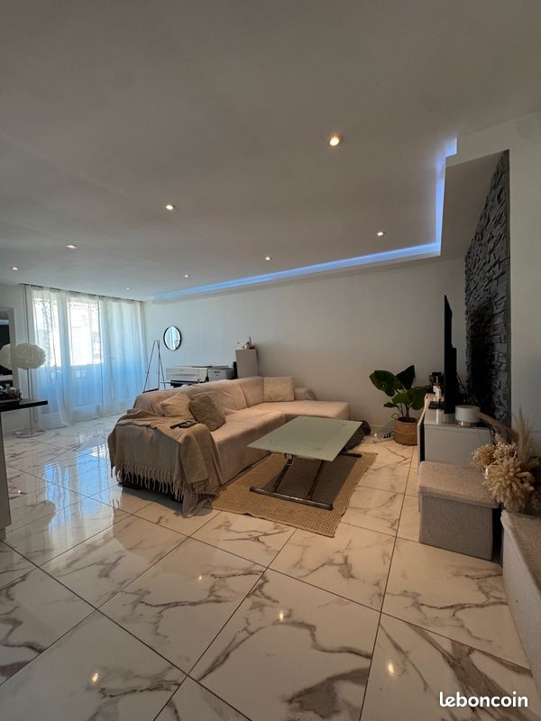Appartement 3 pièces 70 m² · à Bezons · 70 m² · 248 000 €