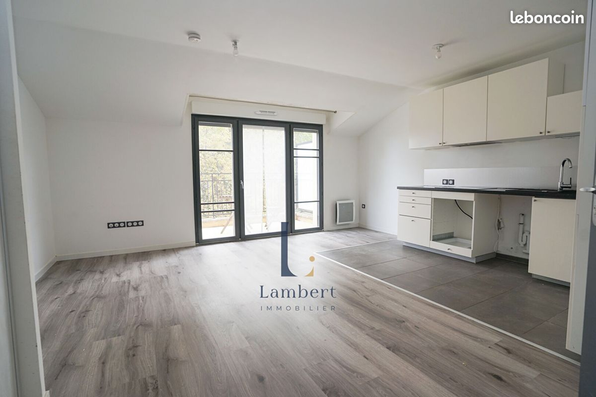 Appartement 2 pièces 45 m² · à Verneuil-sur-Seine · 45 m² · 854 €/mois