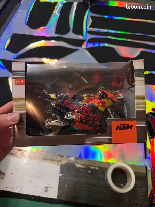 Maquette Moto gp KTM redbull (image 1)