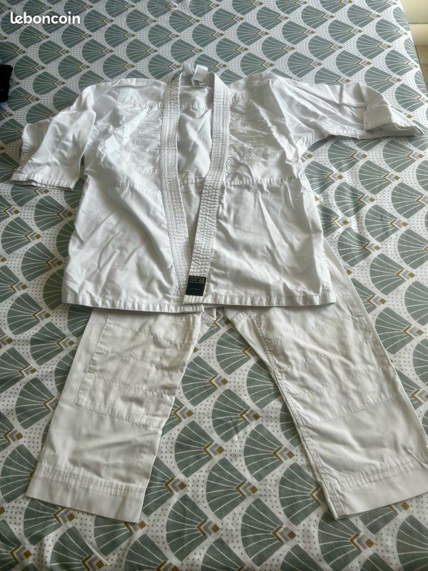 Ensemble judo 9/10 ans (image 2)