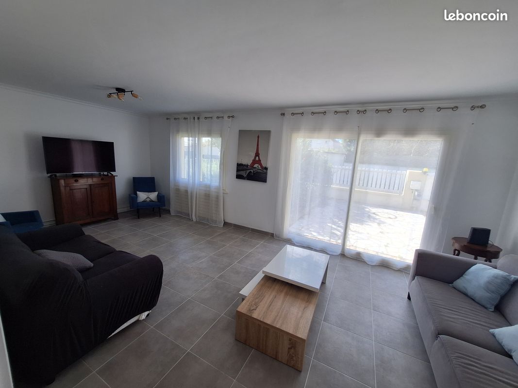 Maison 6 pièces 155 m² · à Niort · 155 m² · 1 350 €/mois