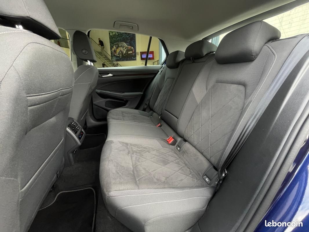 Volkswagen Golf 1.4 Hybrid Rechargeable OPF 204 DSG6 Style (image 23)