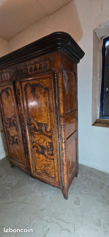 Armoire bressane Louis XV (image 3)