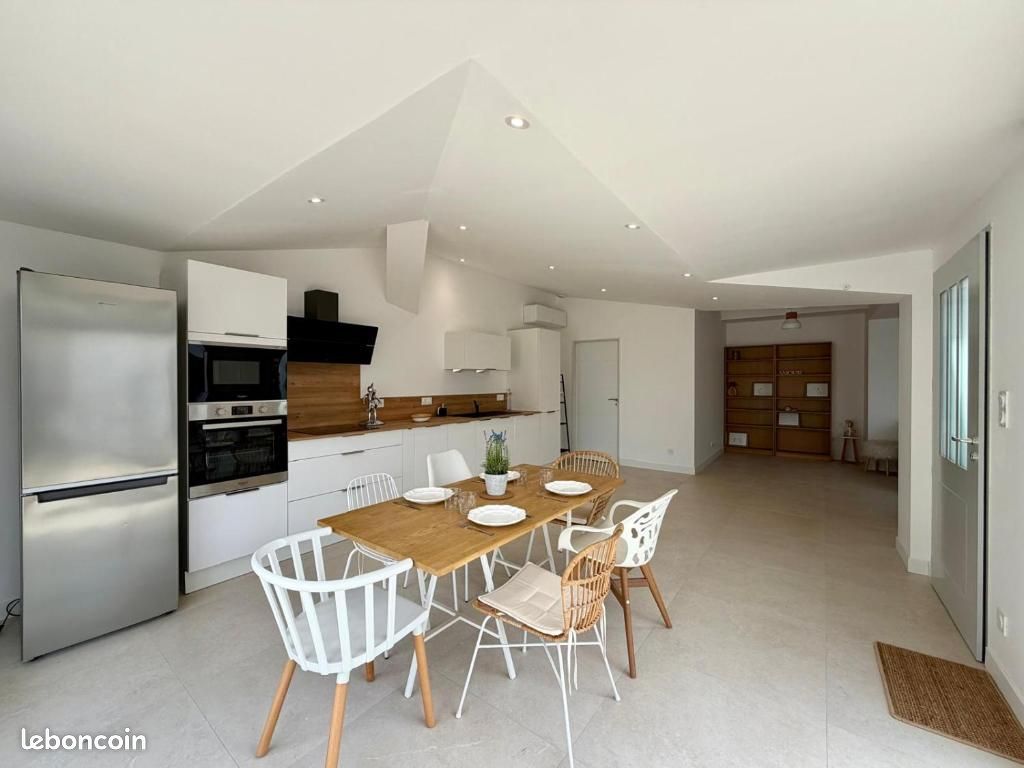 Maison 4 pièces 119 m² · à Saint-Palais-sur-Mer · 119 m² · 1 350 €/mois